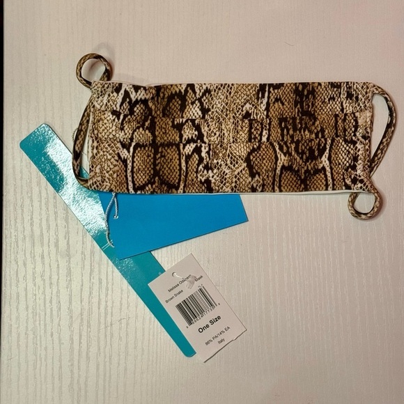 Melissa Odabash Reusable Printed Cloth Mask Face Covering - Picture 2 of 5